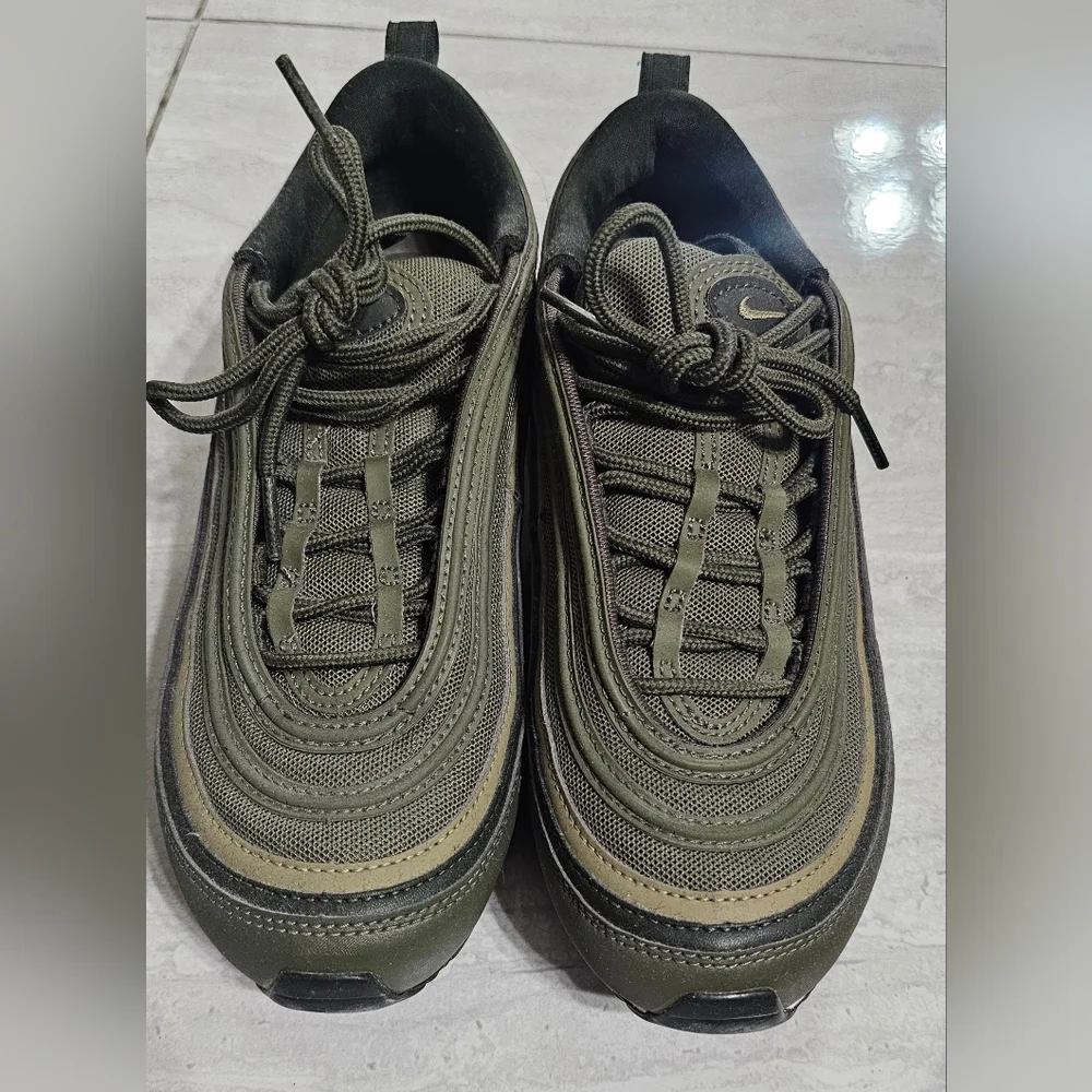 Nike Air Max 97 in Army Green and White Women's Size 8 - Picture 2 of 6